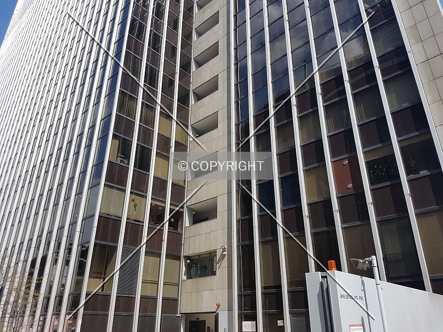 Frankfurter Büro Center by Nephilim