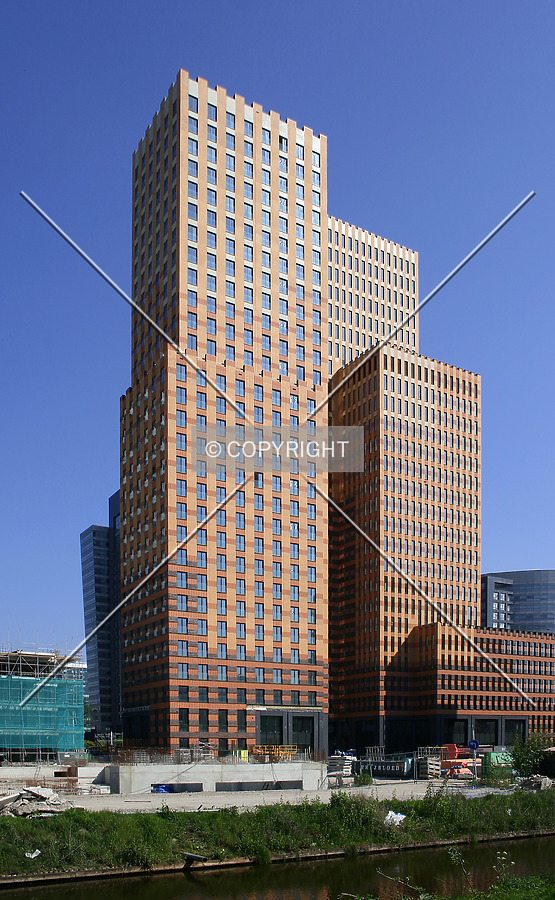 Amsterdam Symphony 1 by René Hogendijk