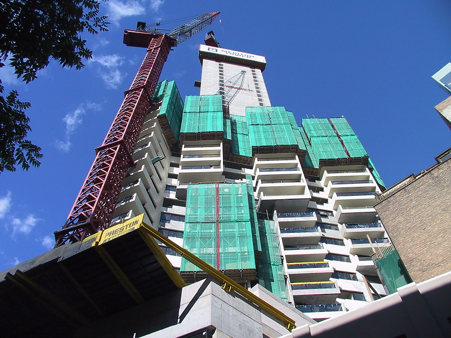 Meriton Tower by John Bek