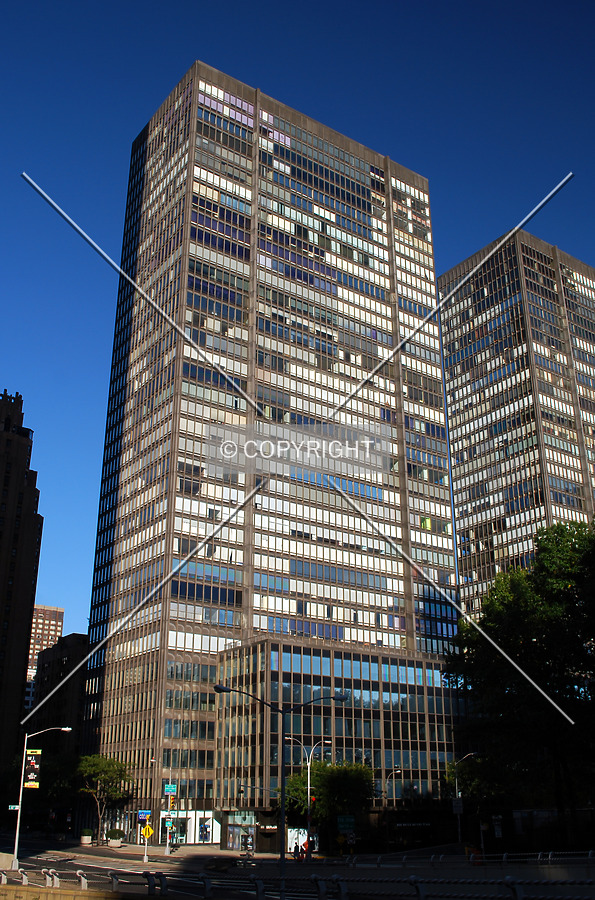 860 U.N. Plaza Apartments by Royce Douglas