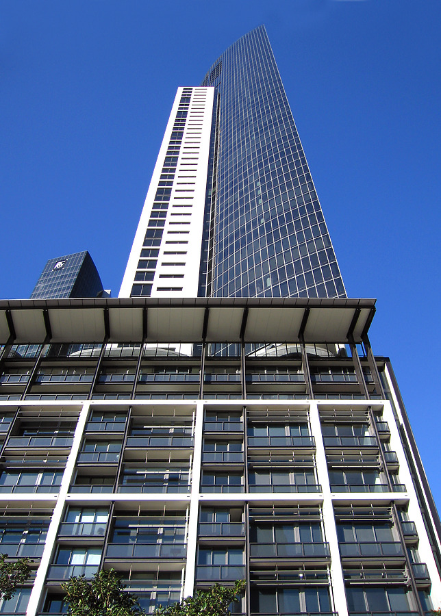 Freshwater Place Residential Tower by Wilson Ling