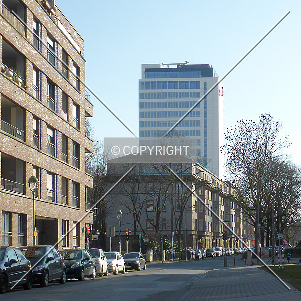 Sparkassen Informatik Hochhaus by Nephilim
