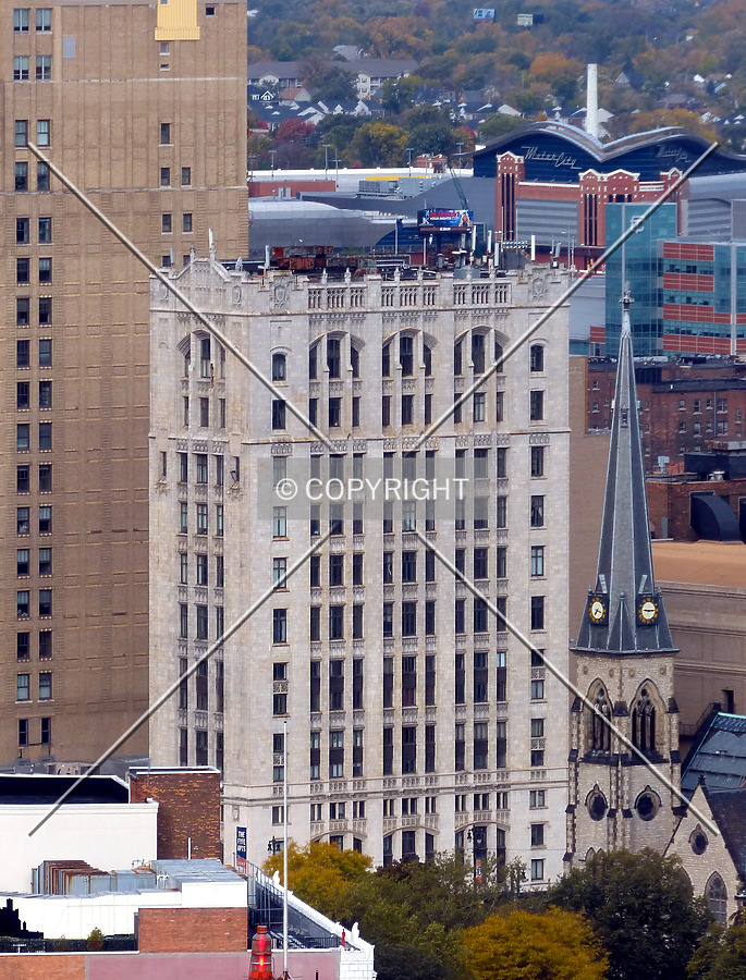Fyfe Building Apartments by Nate Lindsey