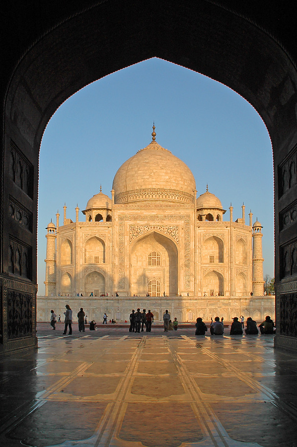 Taj Mahal by John Bek