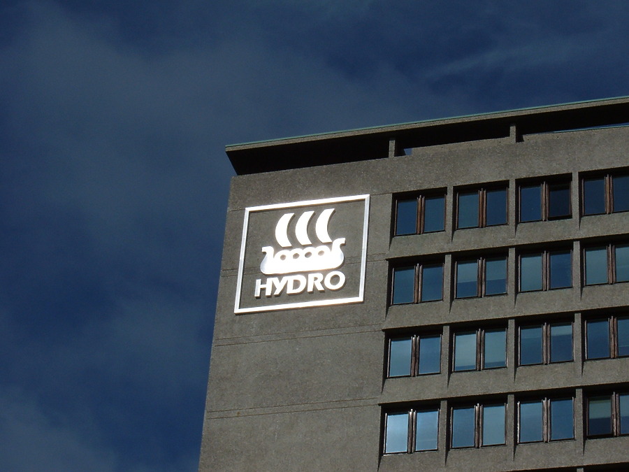 Norsk Hydro by Kjetil Balog