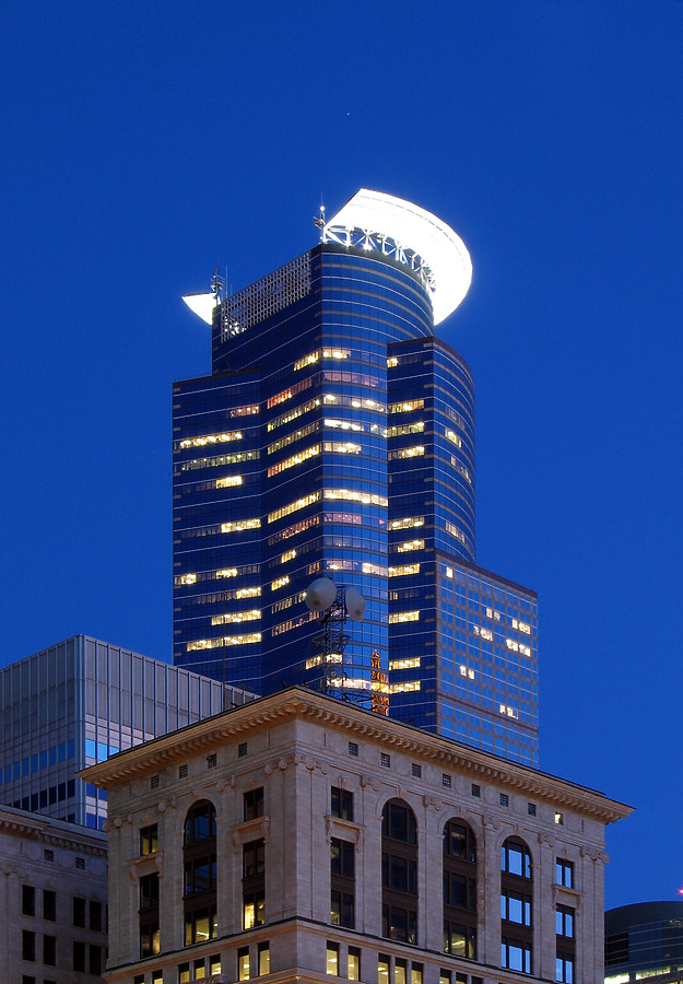 Capella Tower by Rick Bronson