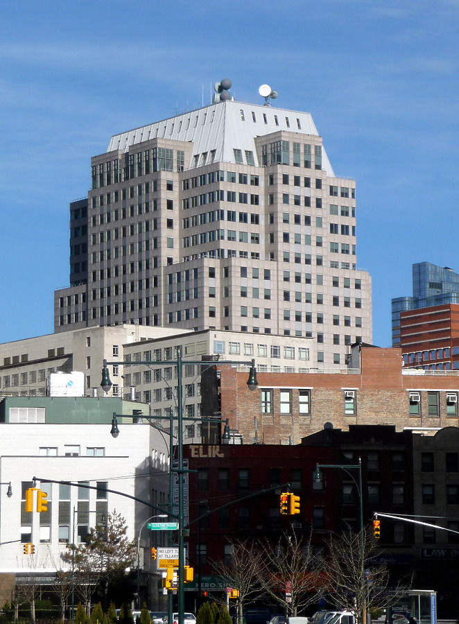 1 MetroTech Center by Nate Lindsey