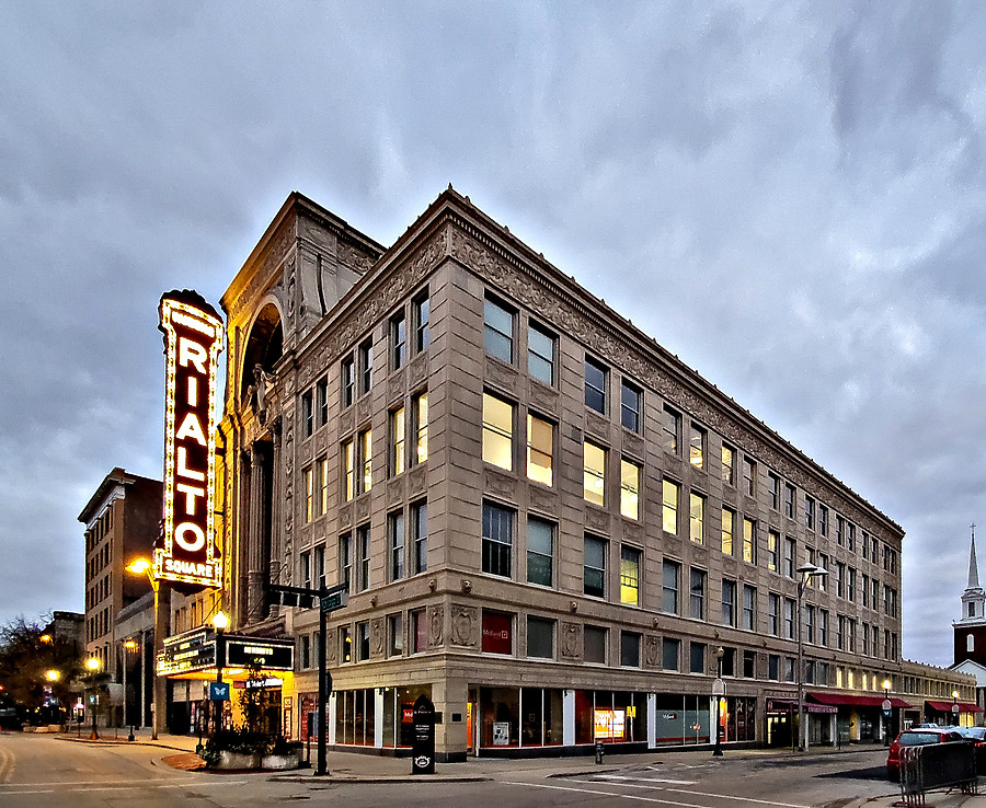 Rialto Square Theatre by Ryan Hildebrand