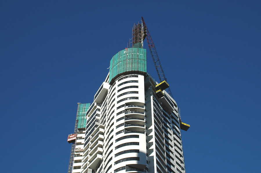 Meriton Tower by John Bek