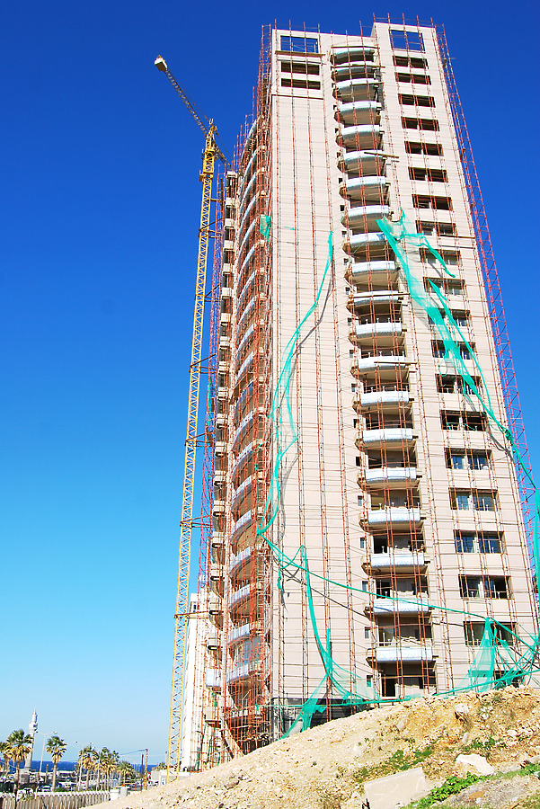 Astoria Tower by Nareg Karamanoukian