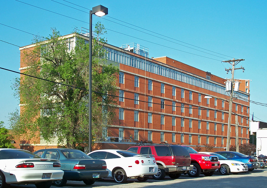 Gateway Regional Medical Center North Annex by Ryan Hildebrand