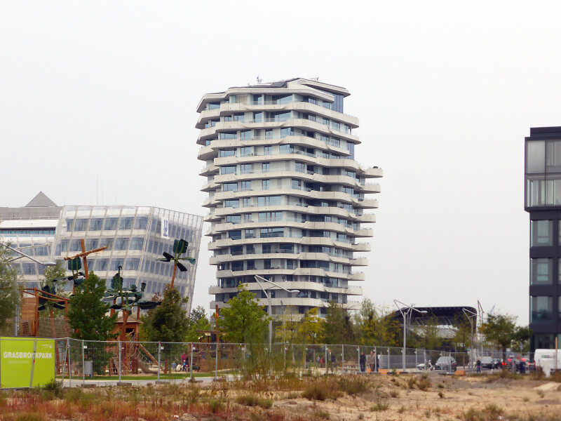 Marco-Polo-Tower