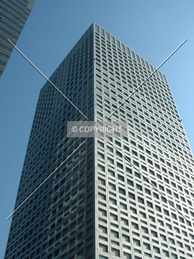 KDDI Building by Andrew Stewart