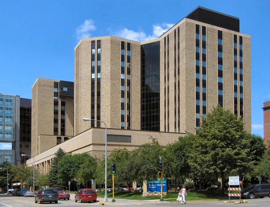 Eisenberg Building by James Peacock