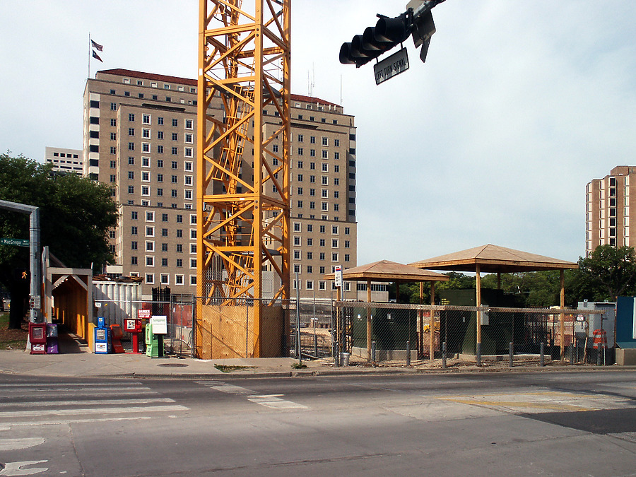 Memorial Hermann Medical Plaza by Daniel Kieckhefer
