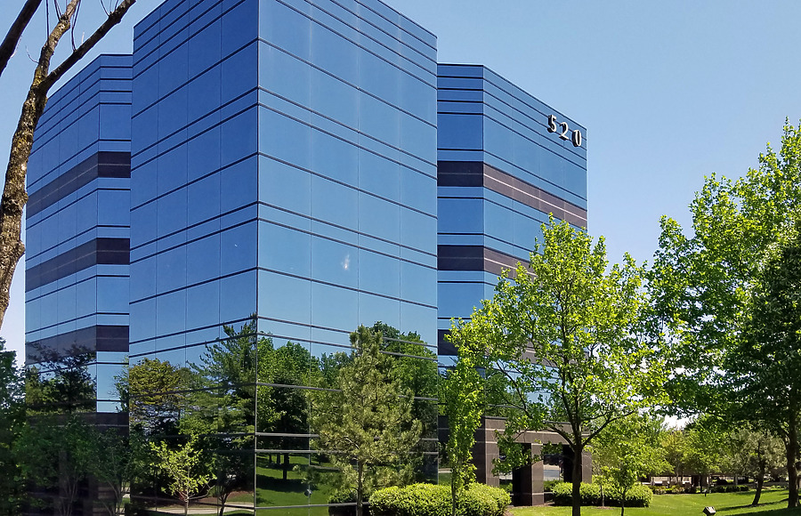 520 Maryville Centre by Ryan Hildebrand
