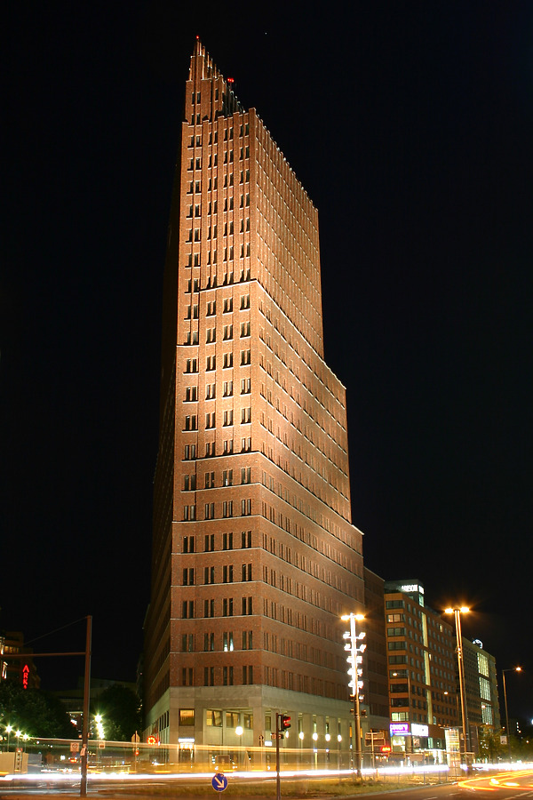Kollhoff Tower by Michiel van Dijk