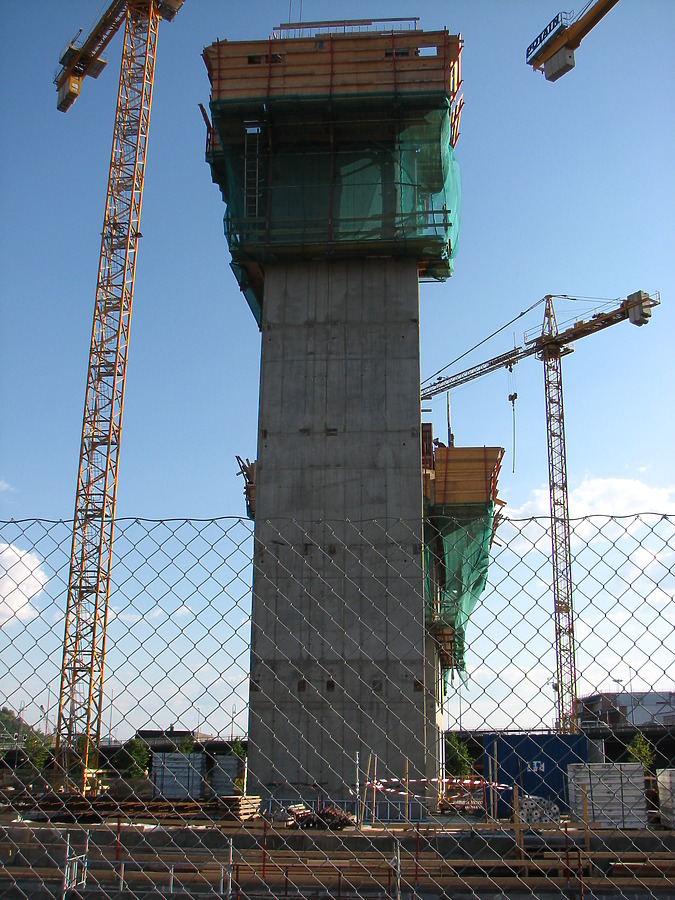 Dronning Eufemias gate 8 by Kjetil Balog