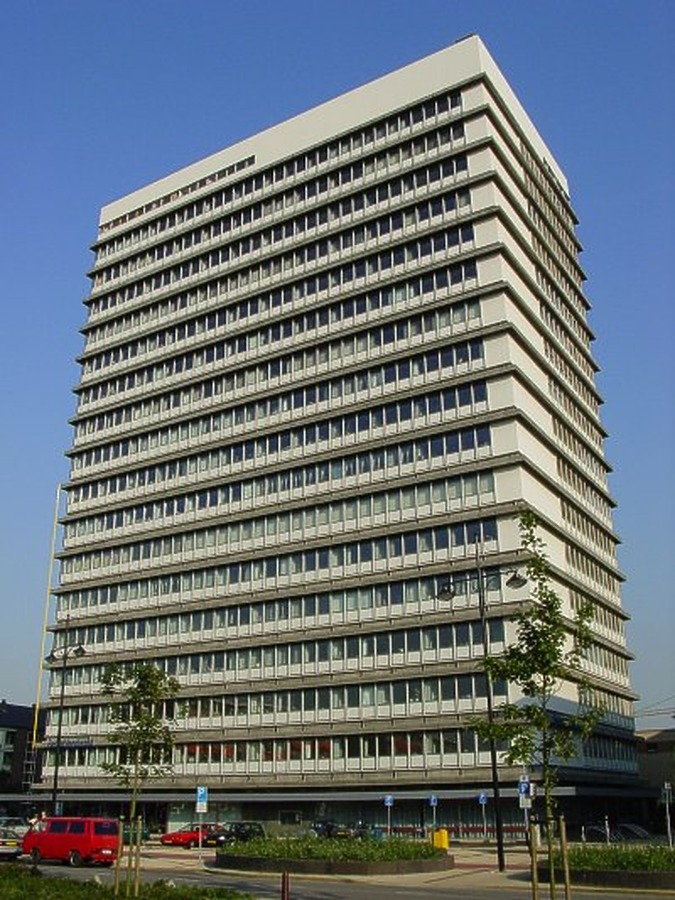 Belastingdienst by Michiel van Dijk