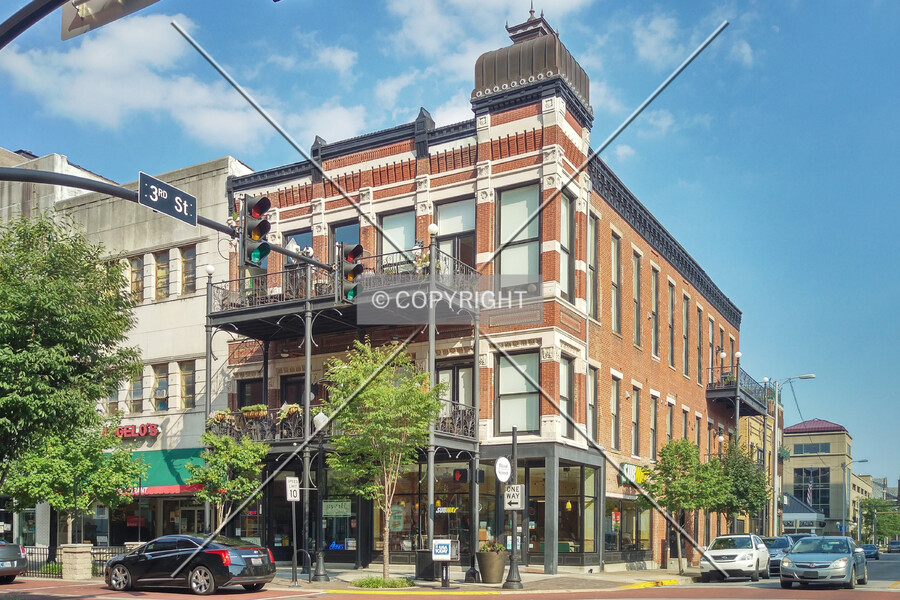 301-303 Main Street