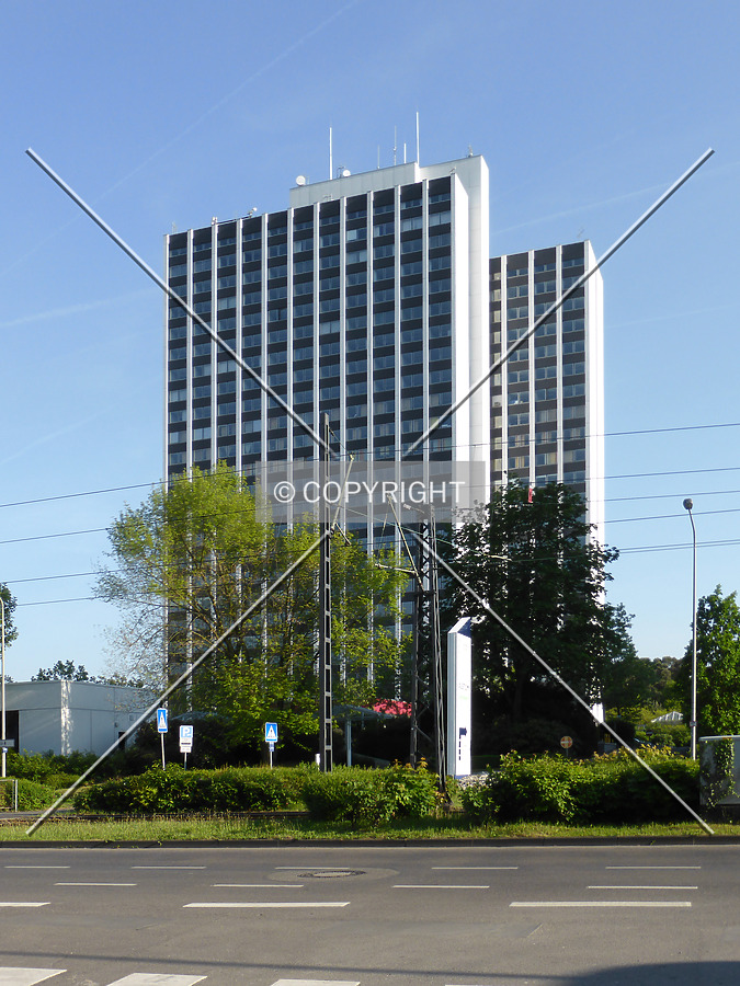 Arabella Center Bürohaus by Nephilim
