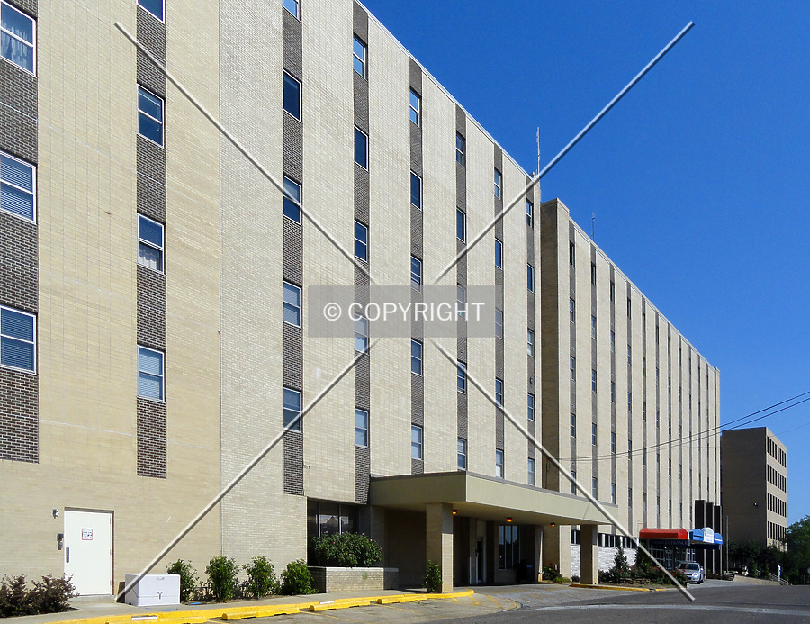 Anderson Regional Medical Center - South Campus by Chris Patriarca