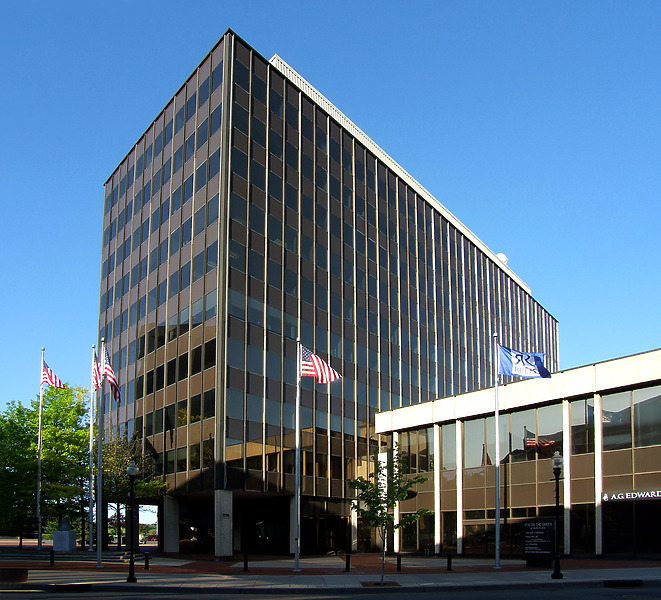 250-847-525