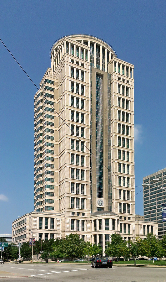 Thomas F. Eagleton United States Courthouse by Ryan Hildebrand