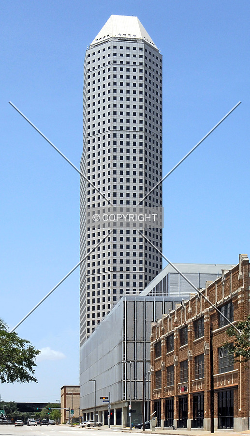 1600 Smith Street by Jorge Molina