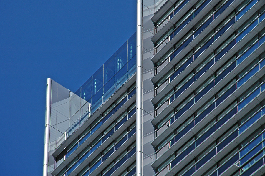 Lumière Residences by John Bek