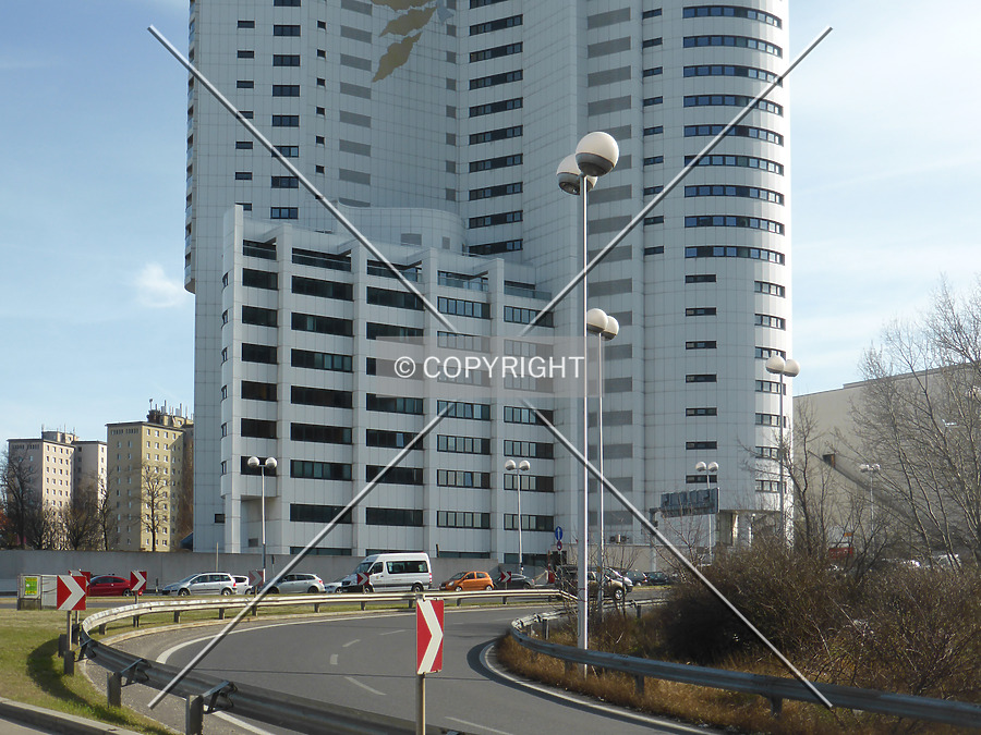Hochhaus Neue Donau by Nephilim