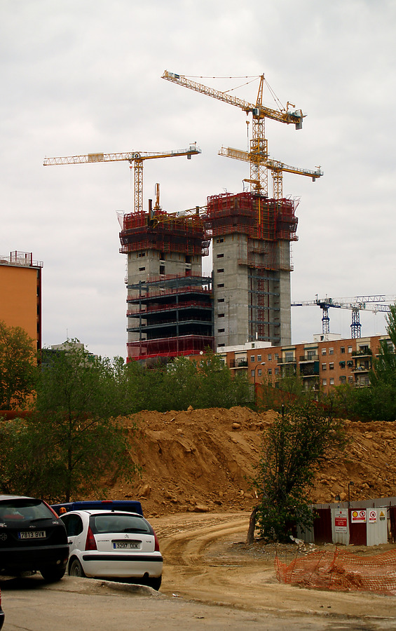 Torre Caja Madrid by Cesar Serrano