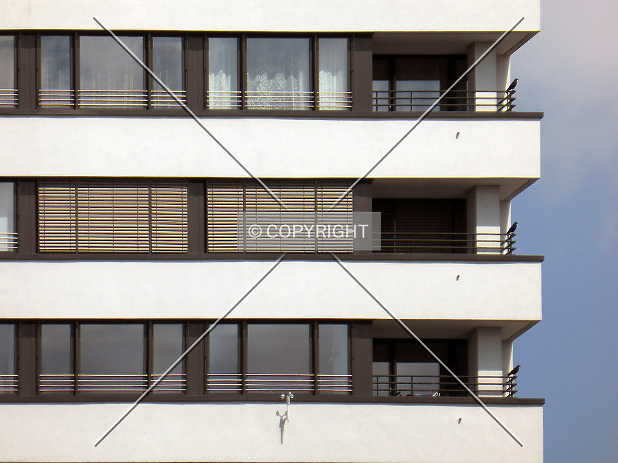 Lyoner Straße 19 by Nephilim