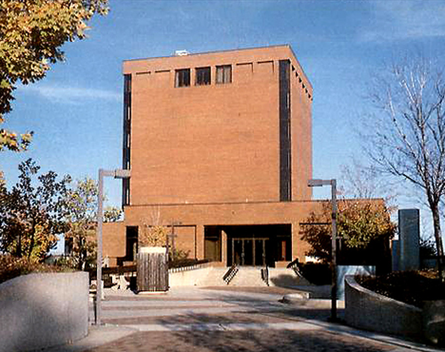 Mansfield Municipal Building by National Graphic Arts/ Jeff Sprang