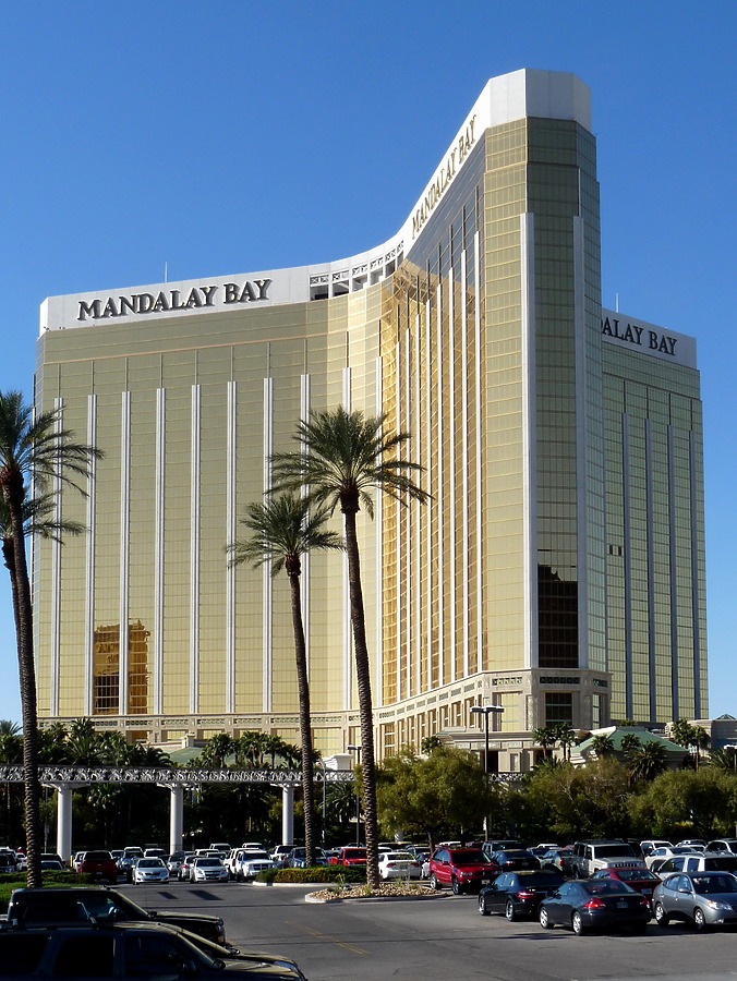 Mandalay Bay Hotel & Casino by Robin Spetz