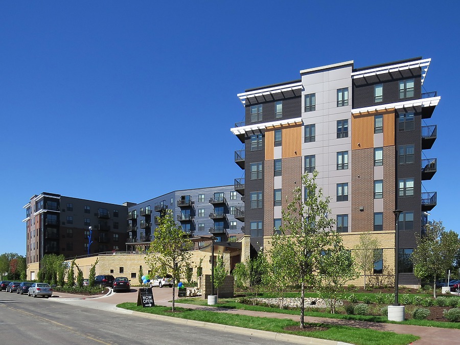 MartinBlu Apartments by James Peacock