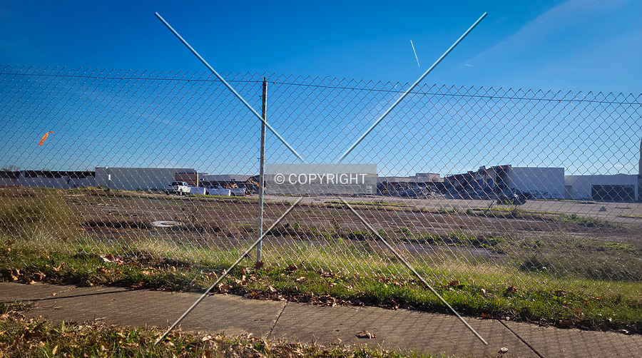 Jamestown Mall by Ryan Hildebrand