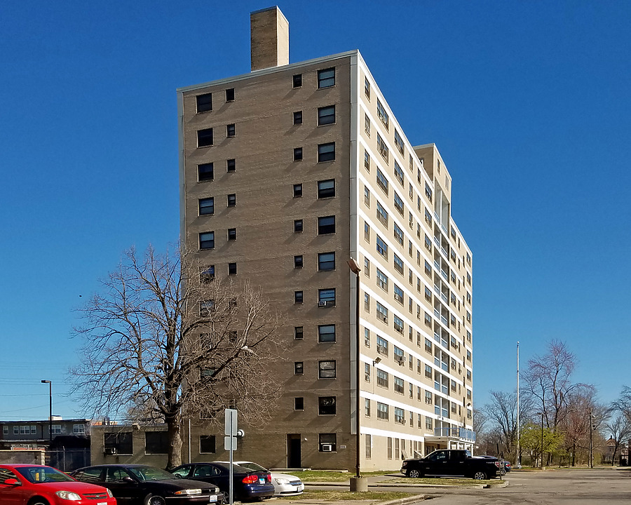 Orr-Weathers Apartments - Building D1 by Ryan Hildebrand