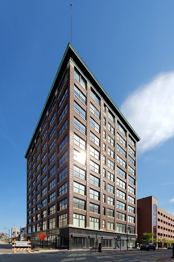 Burnham Lofts by Ryan Hildebrand