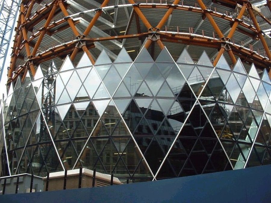 30 St Mary Axe by Jonathan Smith