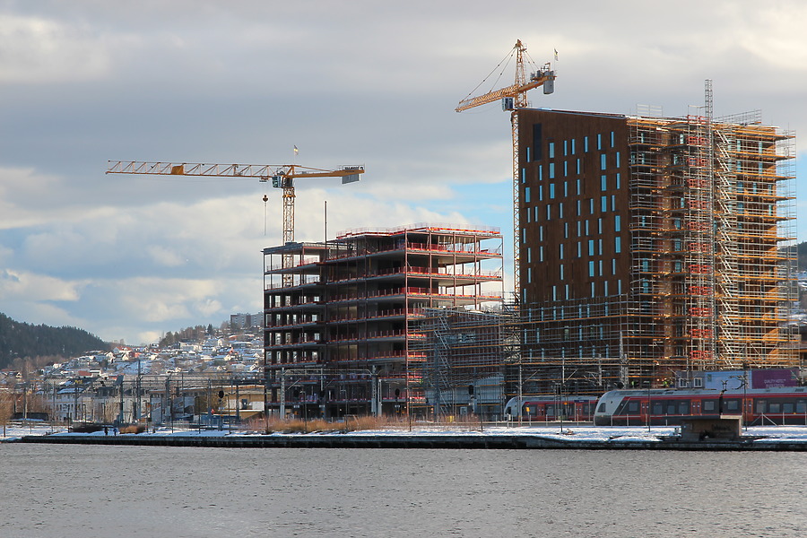 Drammen Business Centre by Kjetil Balog