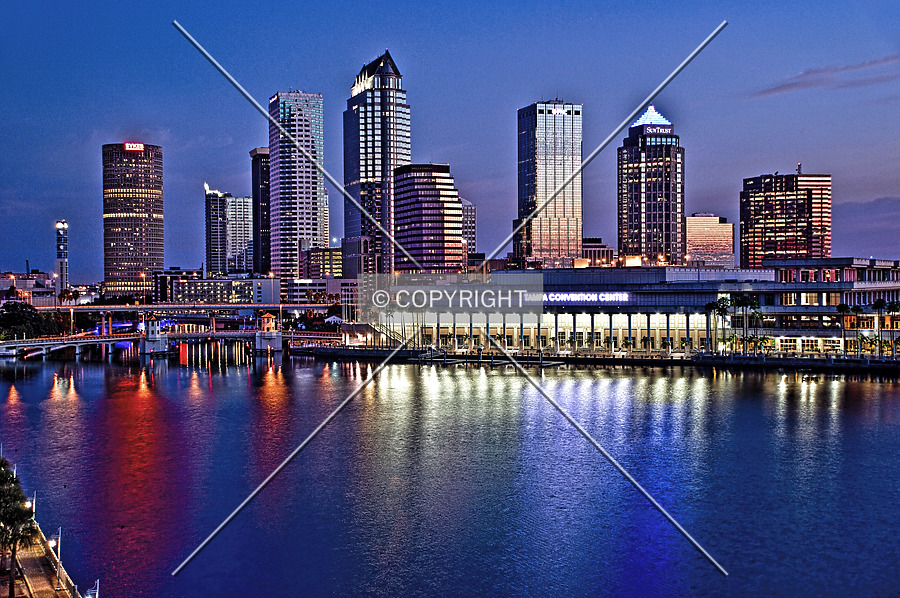 100 North Tampa by Jorge Molina