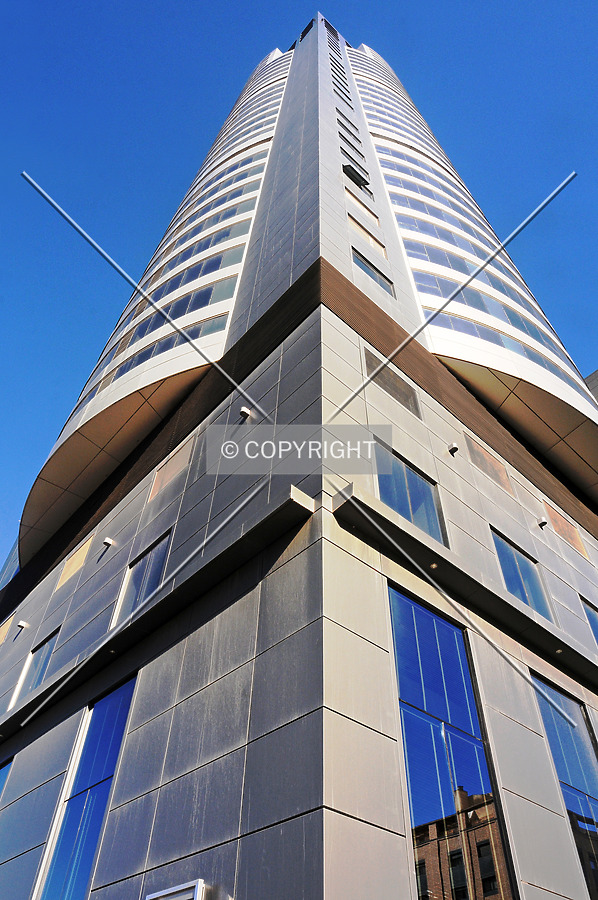 Hilton València by Jorge Molina