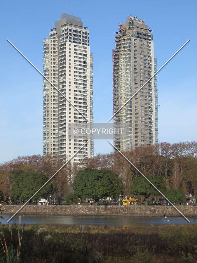 Torre del Río by Maximiliano Buono
