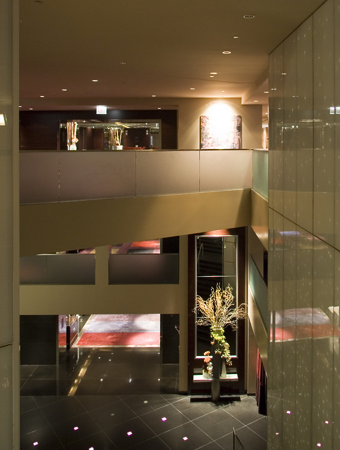 Sofitel Chicago Water Tower by Pavel Toczynski