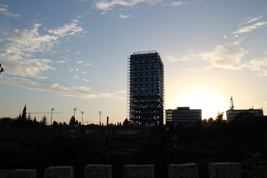 Hotela Podgorica by Kjetil Balog