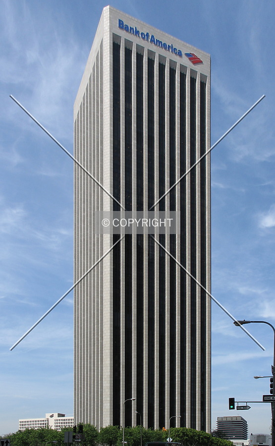 Bank of America Plaza by Emmanuel D.