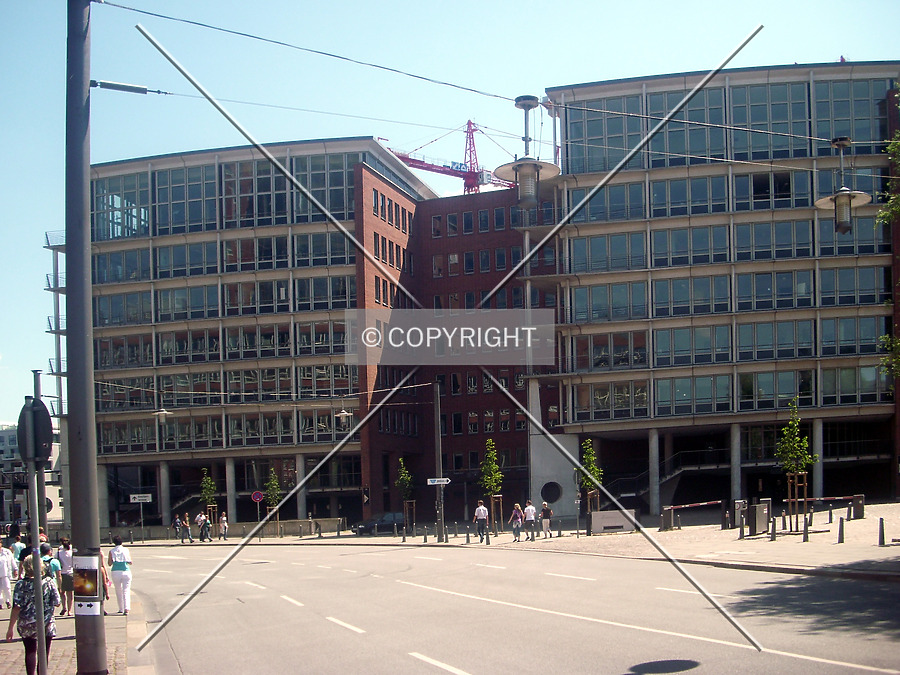 Am Sandtorkai 74-77 by Nephilim