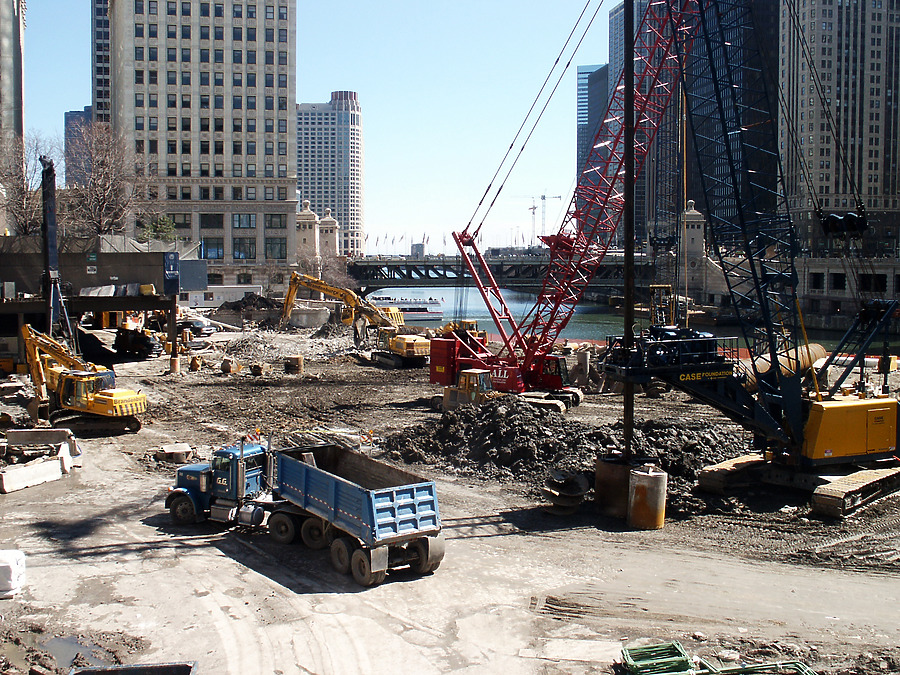 Trump International Hotel & Tower by Daniel Kieckhefer