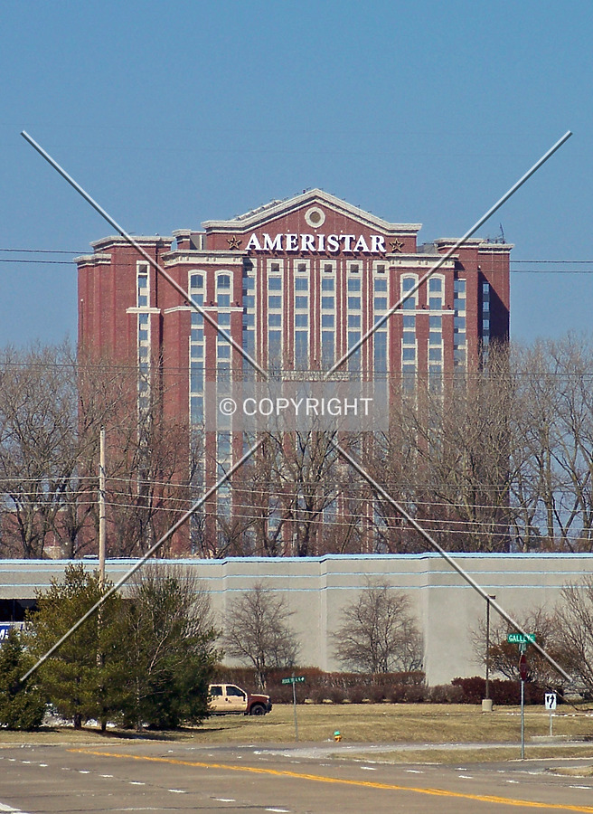 Ameristar St. Charles Hotel by Ryan Hildebrand